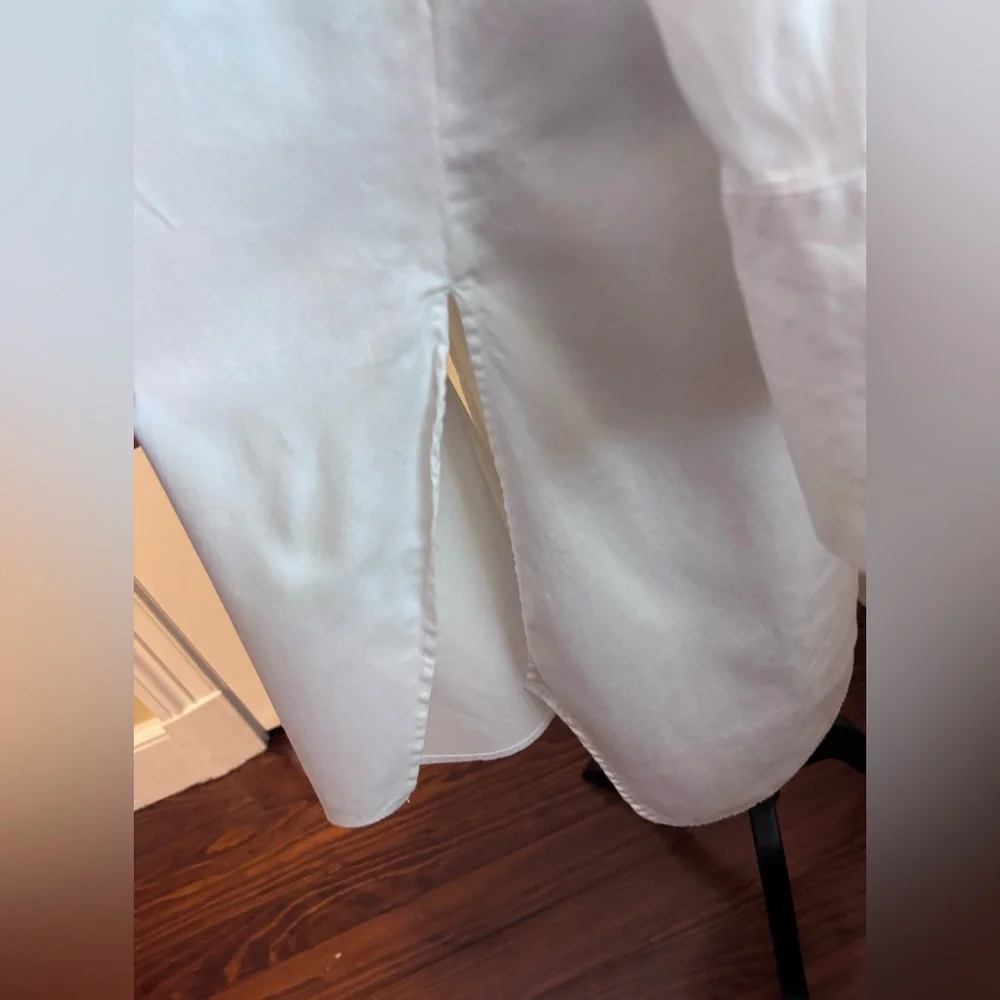 NEW YORK AND COMPANY Oversized Blouse - Picture 7 of 15